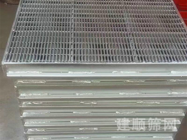 礦篩網(wǎng)圖片3 礦篩網(wǎng)圖片3